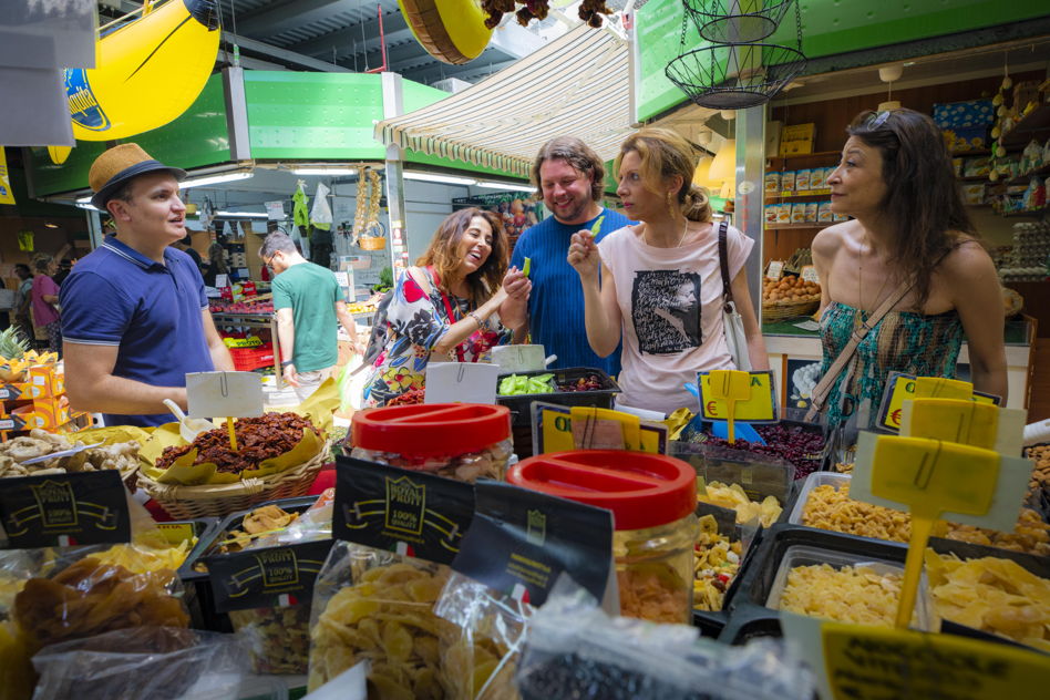 Food tasting during the Vatican market food tour.