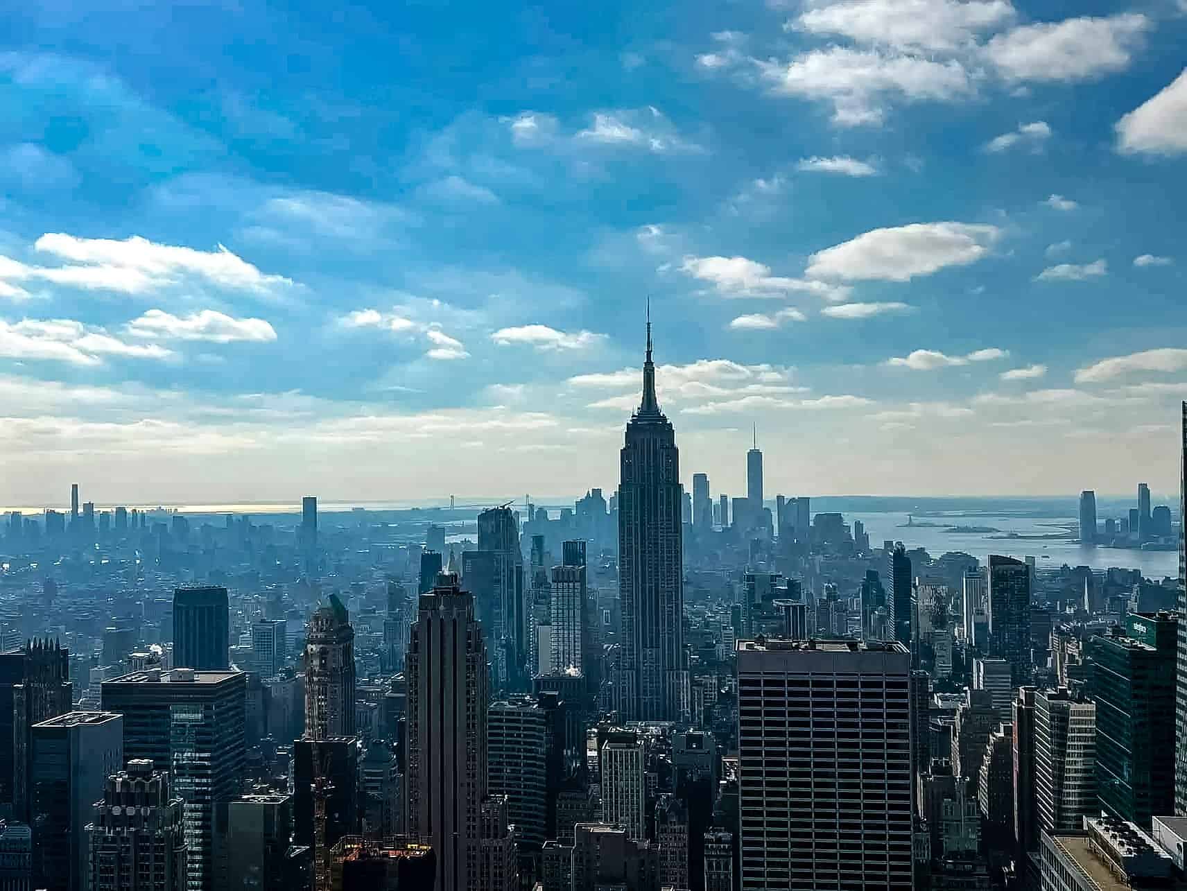 Manhattan skyline with a view of the Empire State Building, New York City, USA.