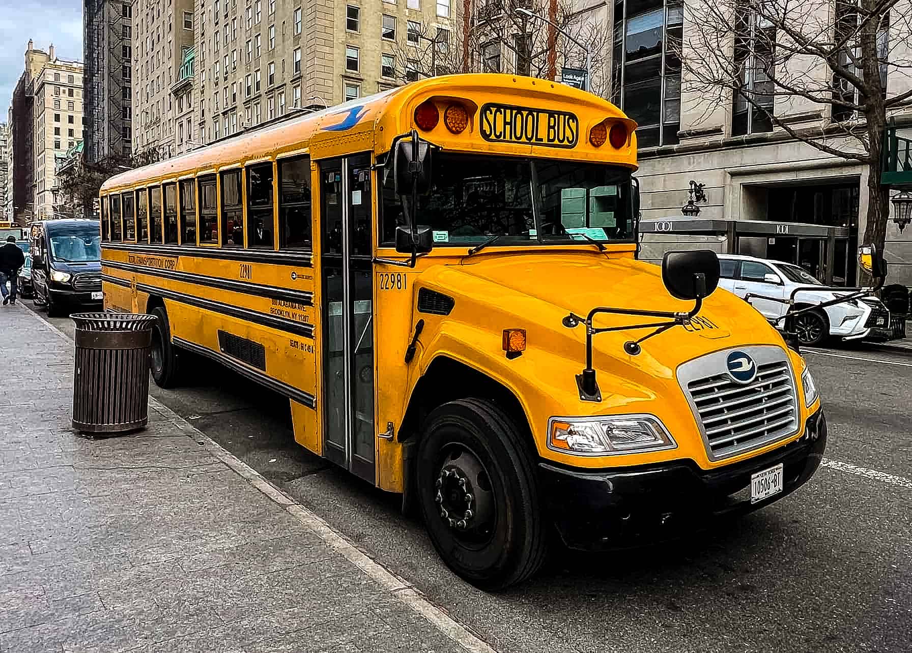 School bus in front of the Metropolitan Museum of Art in New York City, USA.